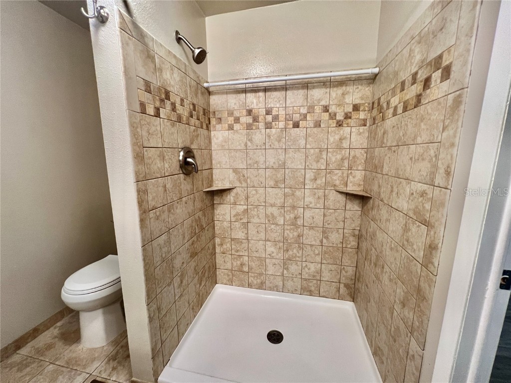 176 Azalea Trail Leesburg FL 34748 G5103794 image64