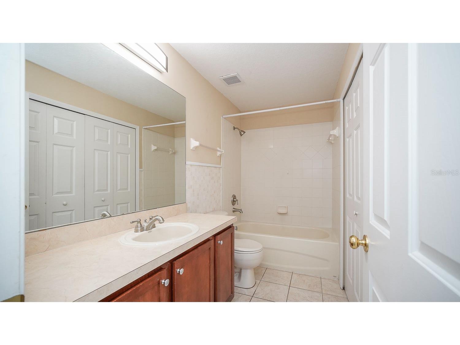 176 Coquina Bay Dr Drive Saint Petersburg FL 33705 TB8500590 image56
