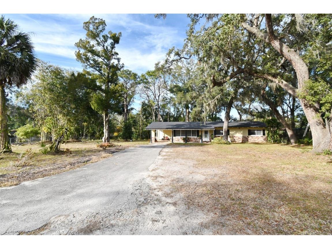 176 E Grandbend Avenue Lake Mary FL 32746 O6277176 image2