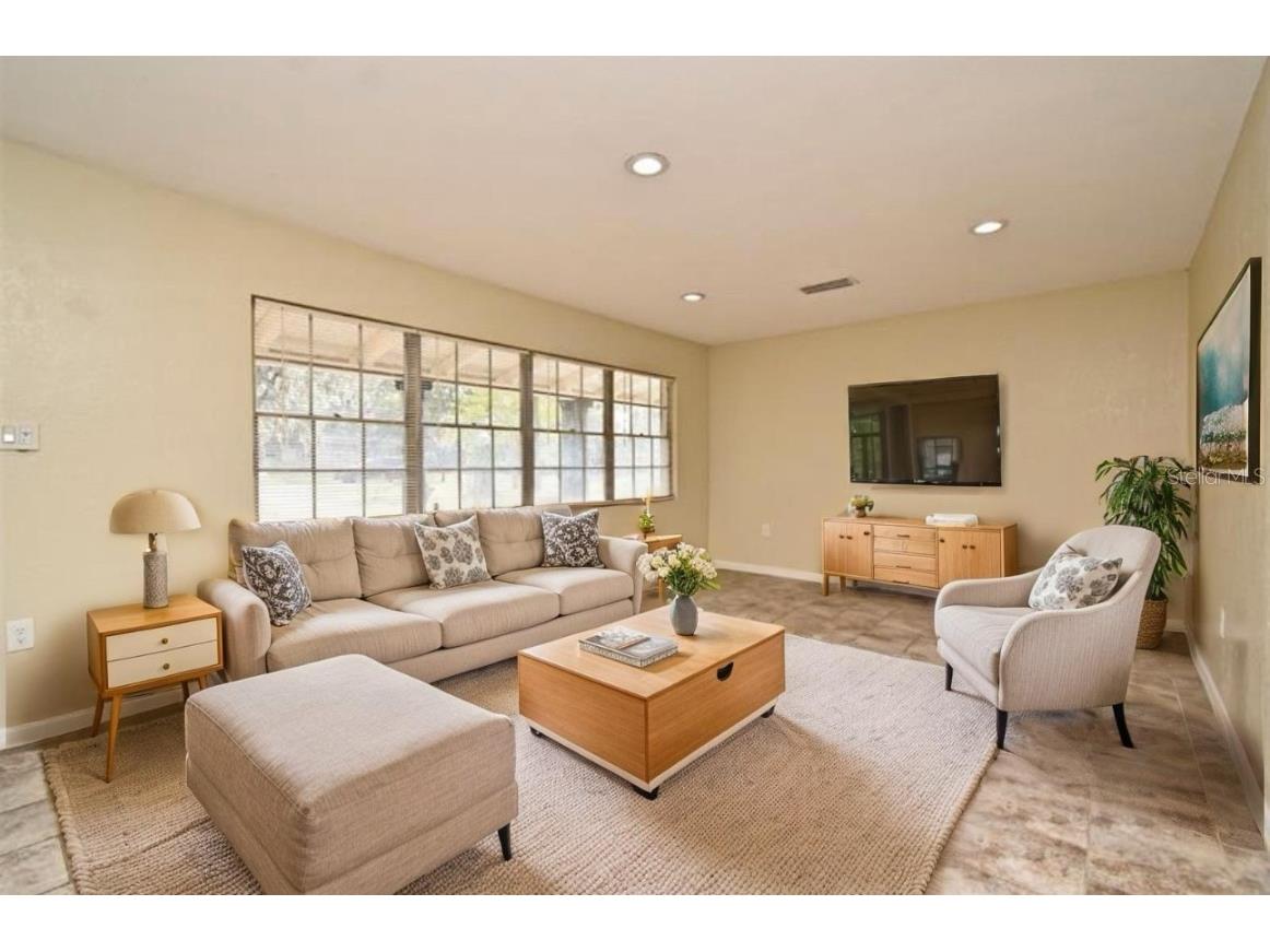 176 E Grandbend Avenue Lake Mary FL 32746 O6277176 image4