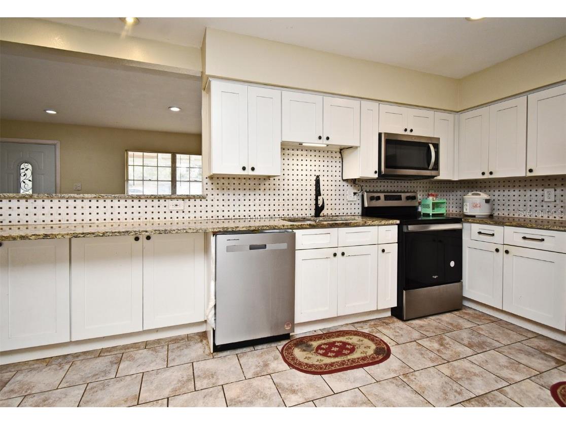 176 E Grandbend Avenue Lake Mary FL 32746 O6277176 image9