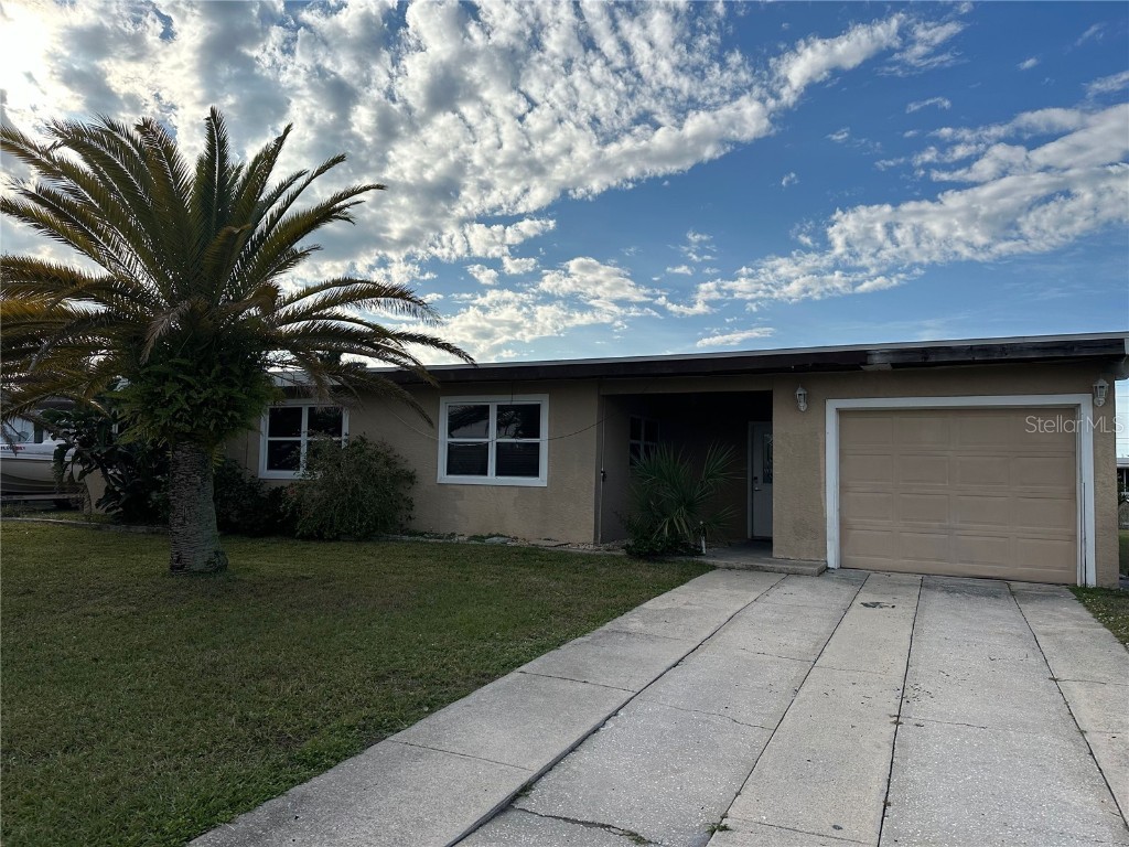 176 Godfrey Avenue NE Port Charlotte FL 33952 T3496402 image1