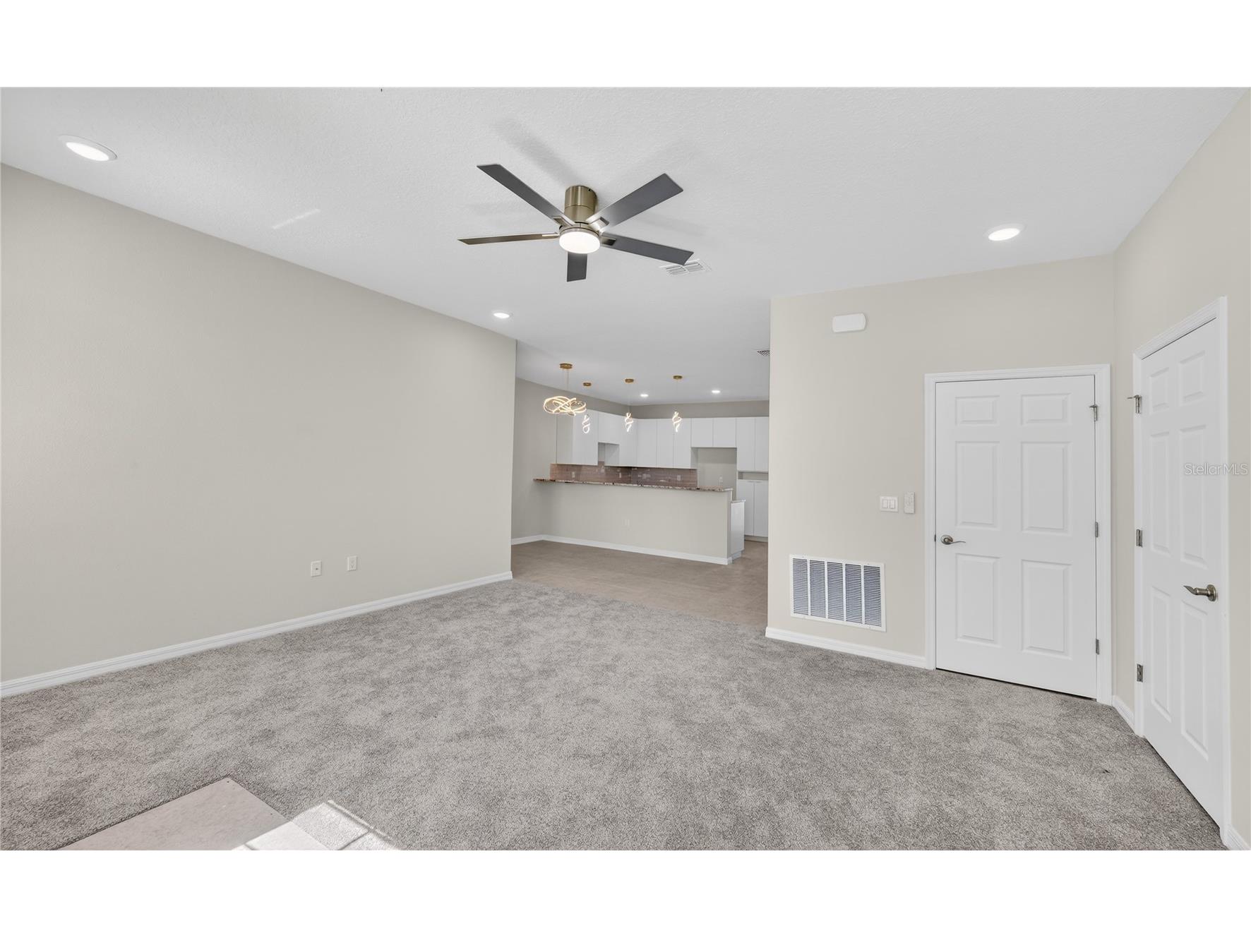 176 Holly Village Drive Davenport FL 33837 V4948143 image15