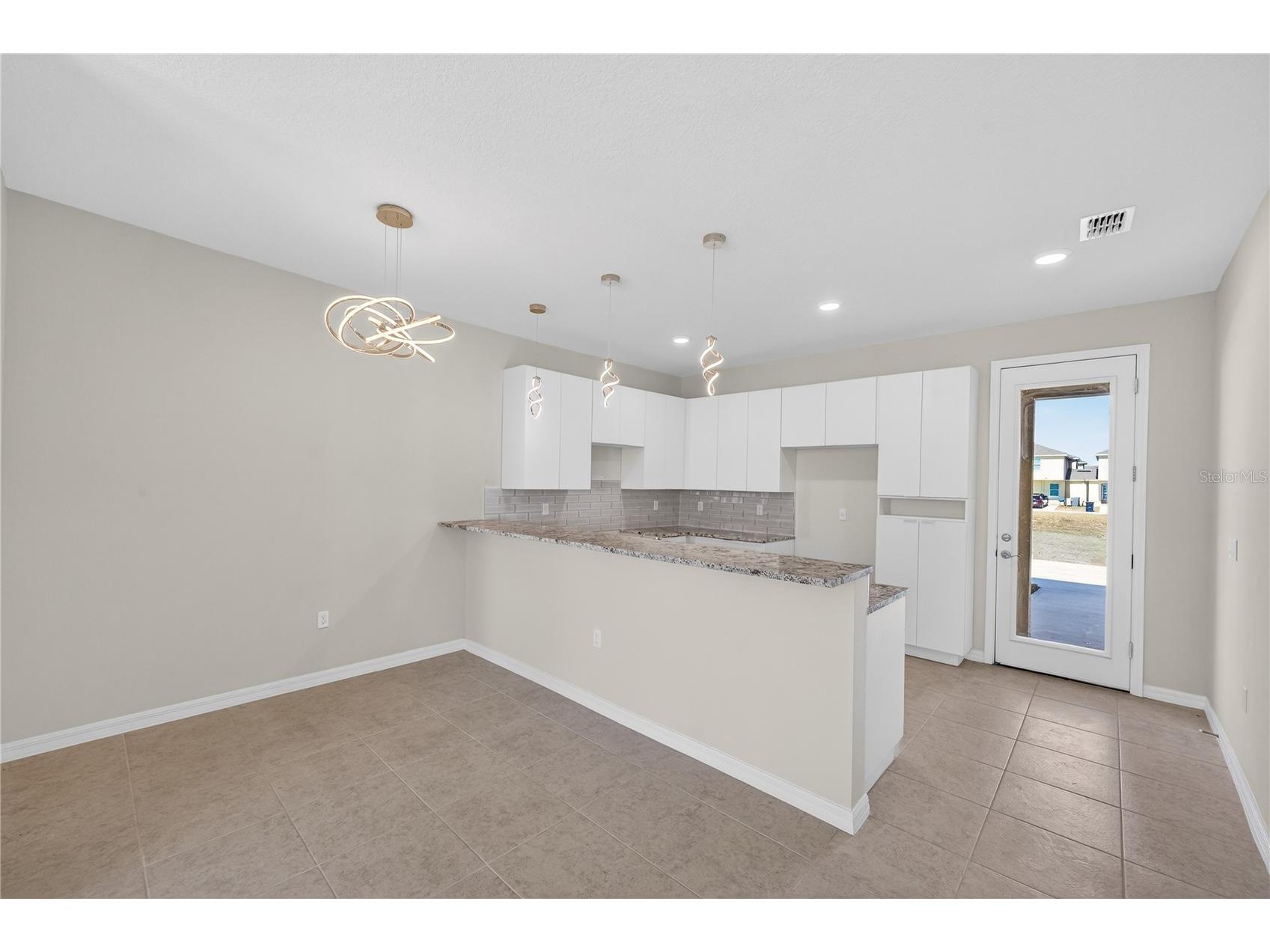 176 Holly Village Drive Davenport FL 33837 V4948143 image8