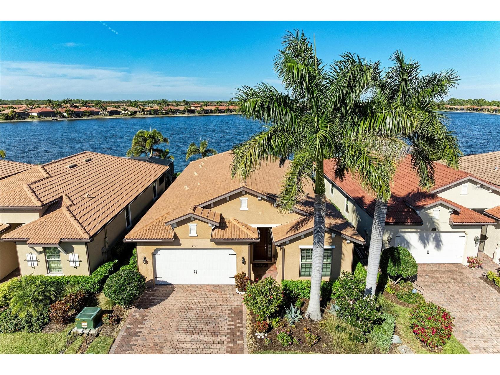 176 Maraviya Boulevard Nokomis FL 34275 - LAKE AWESOME A4679845 image1