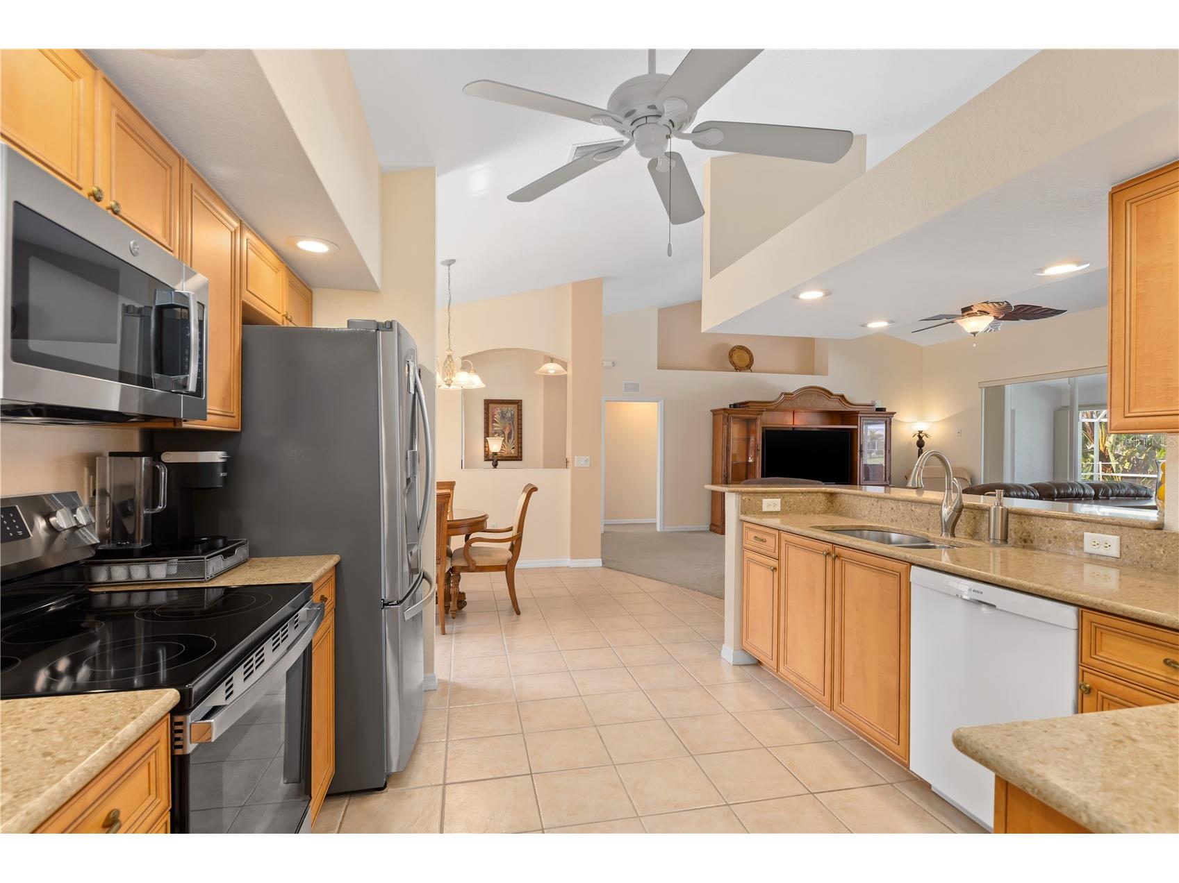 176 Mariner Lane Rotonda West FL 33947 D6147104 image10