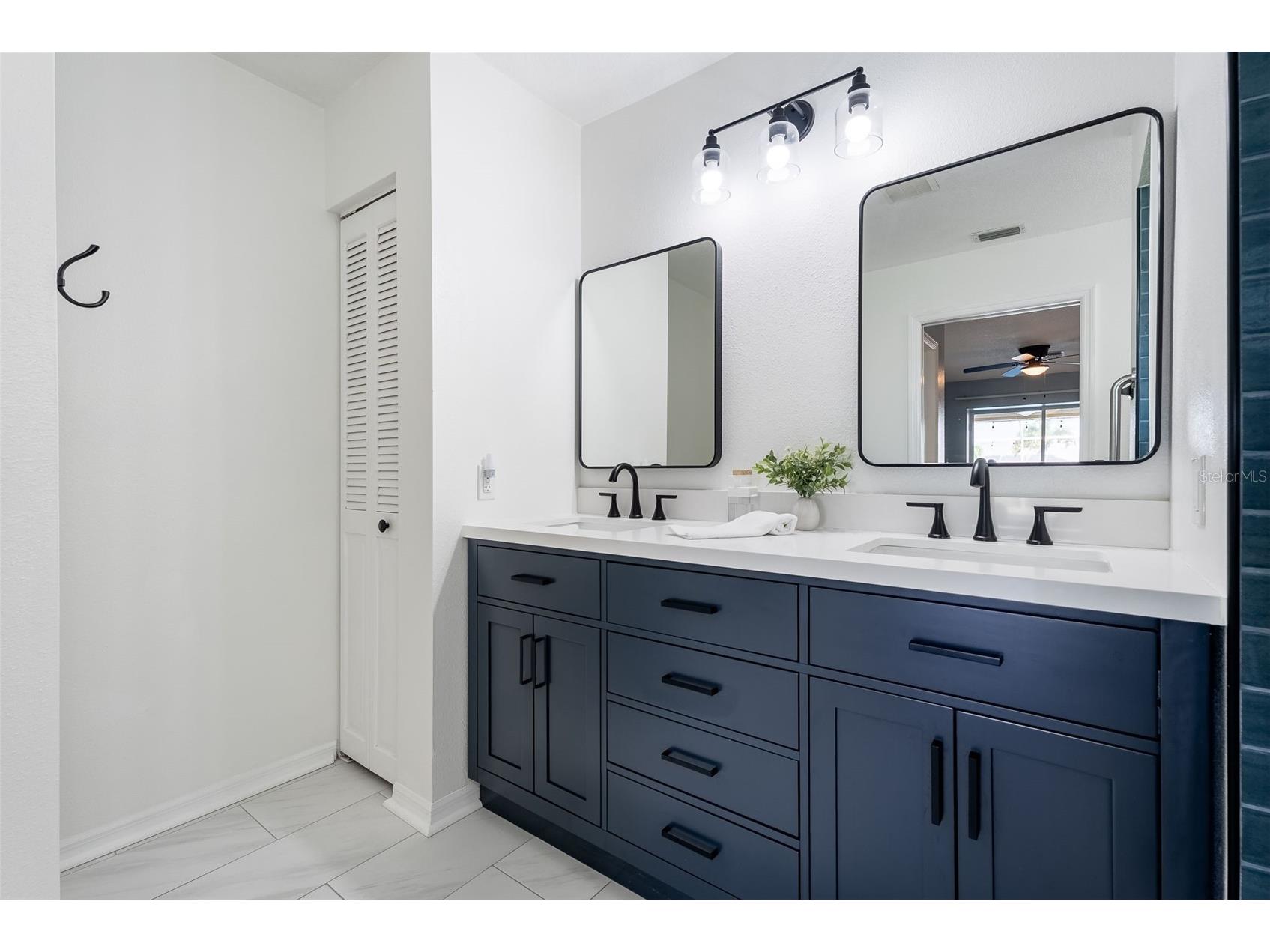 176 Mark Twain Lane Rotonda West FL 33947 - ROTONDA WEST CANAL O6410777 image21