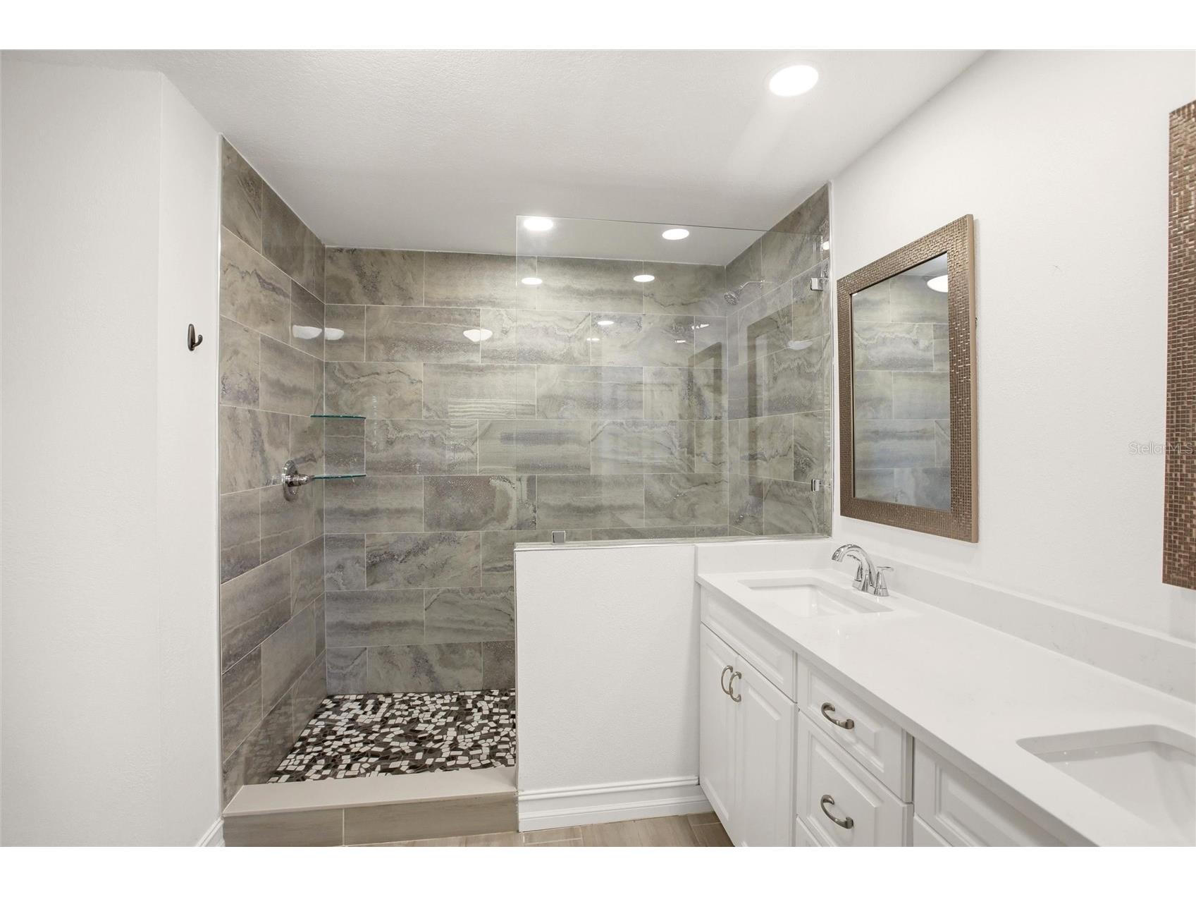 176 N Waterway Drive NW Port Charlotte FL 33952 C7524424 image16