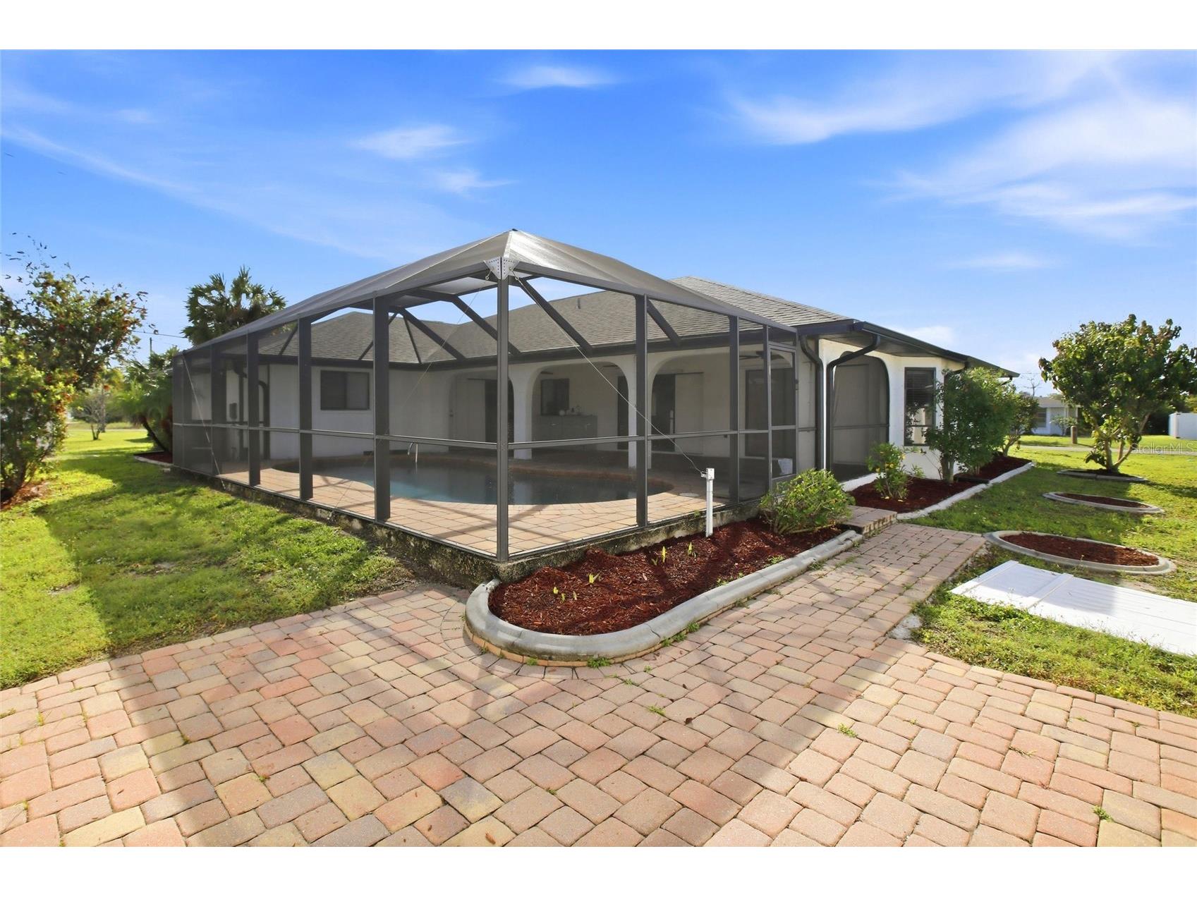 176 N Waterway Drive NW Port Charlotte FL 33952 C7524424 image31