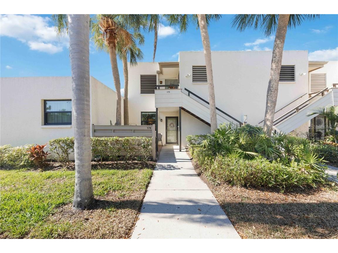 176 Pinehurst Drive #176 Bradenton FL 34210 A4641158 image1
