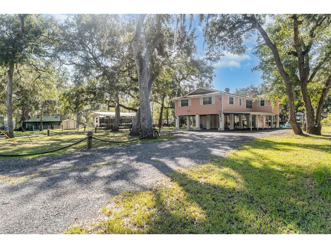 176 SE 989th Street Old Town FL 32680 O6351810 image2