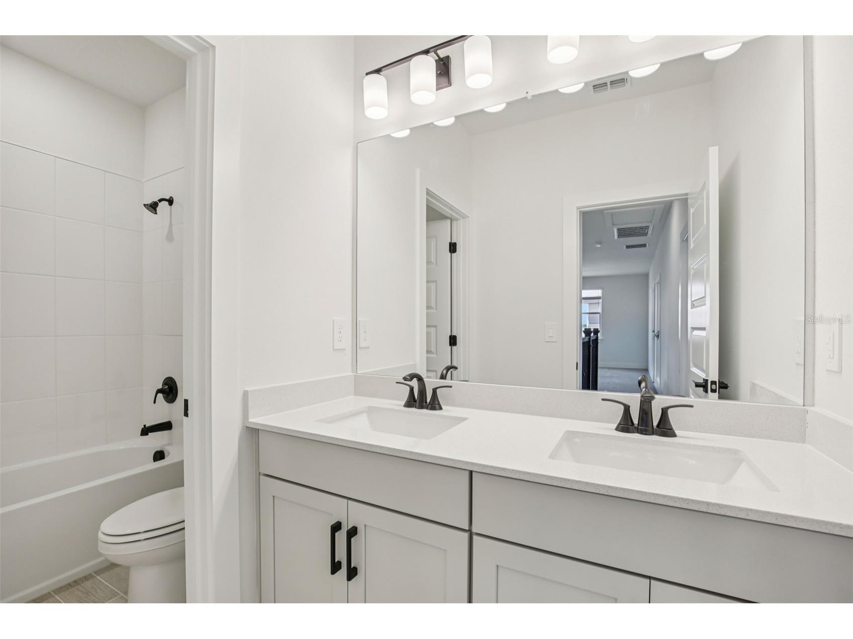 176 Shady Edge Loop Nokomis FL 34275 TB8472510 image30