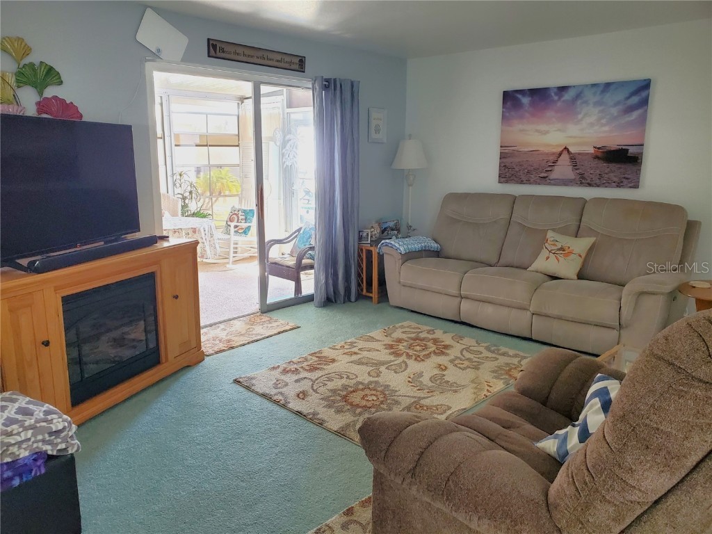 176 W Manatee Loop Punta Gorda FL 33950 C7515469 image13