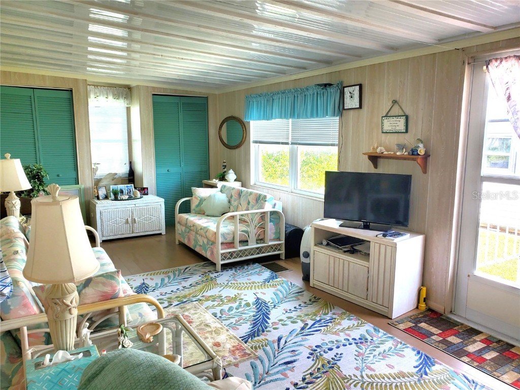 176 W Manatee Loop Punta Gorda FL 33950 C7515469 image19