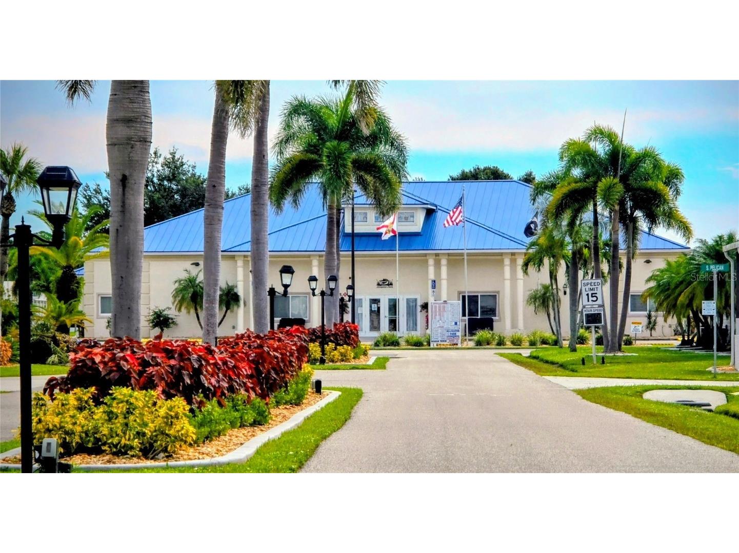 176 W Manatee Loop Punta Gorda FL 33950 C7515469 image4