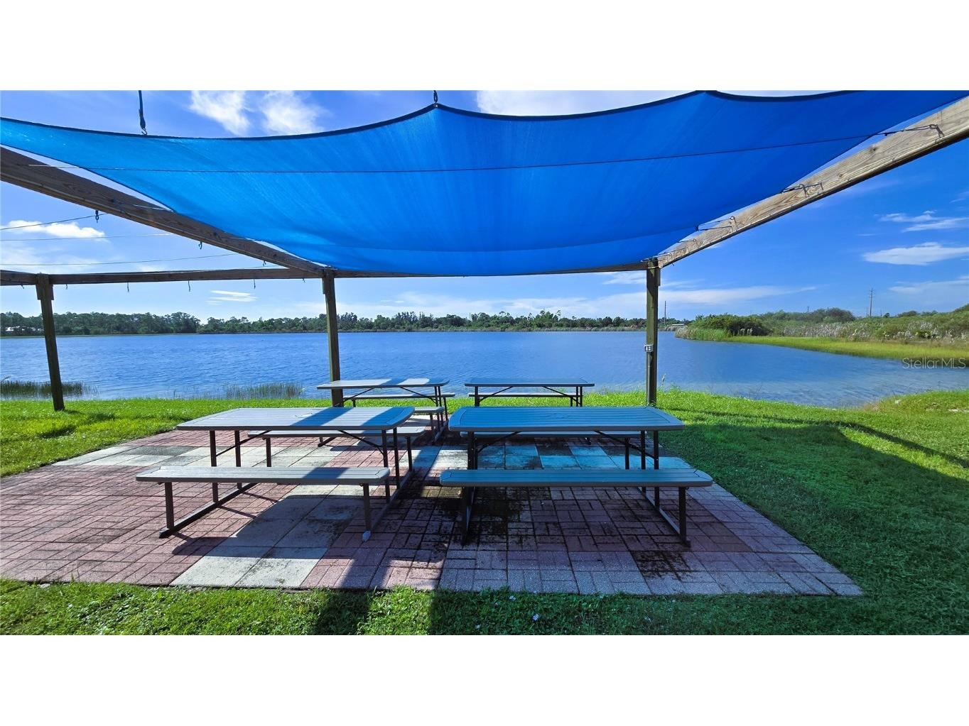 176 W Manatee Loop Punta Gorda FL 33950 C7515469 image5