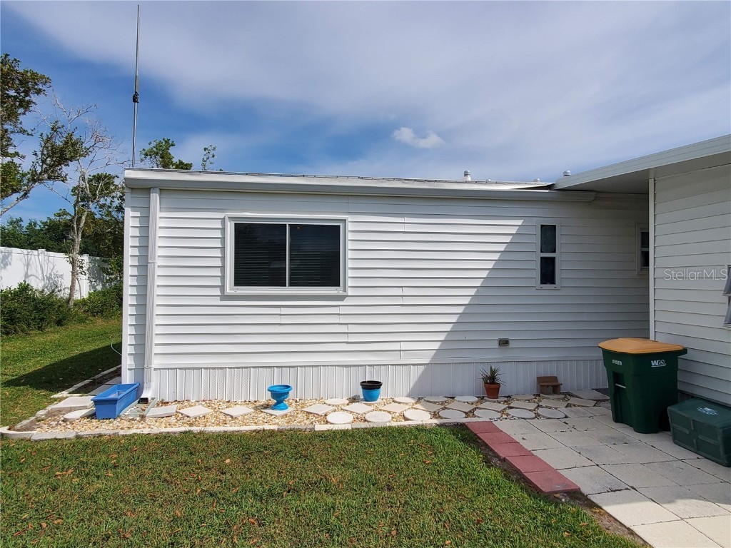 176 W Manatee Loop Punta Gorda FL 33950 C7515469 image53