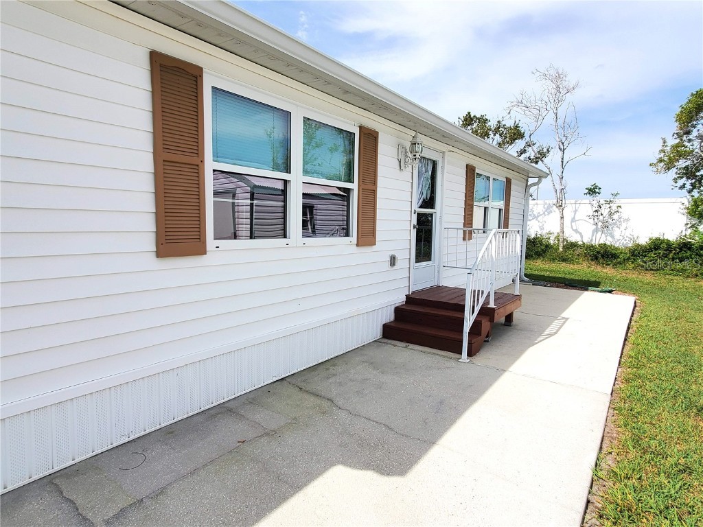 176 W Manatee Loop Punta Gorda FL 33950 C7515469 image55