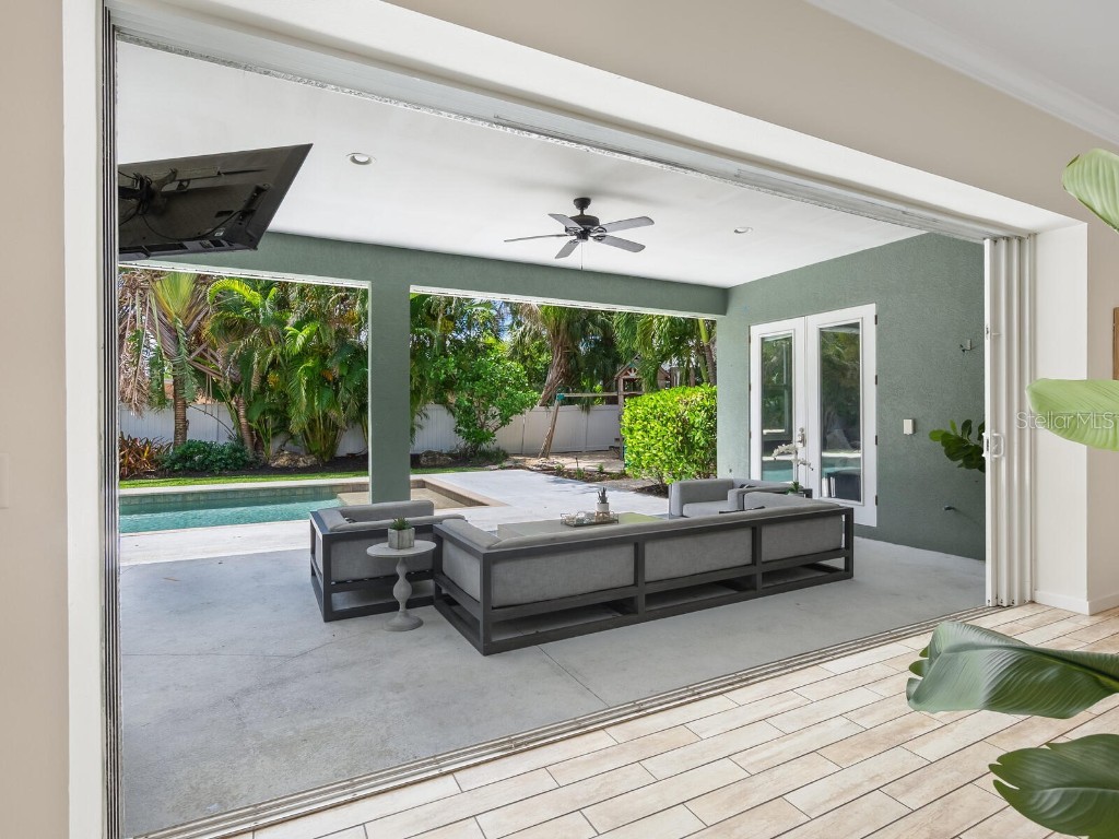 1760 Arlington Street Sarasota FL 34239 A4661996 image10