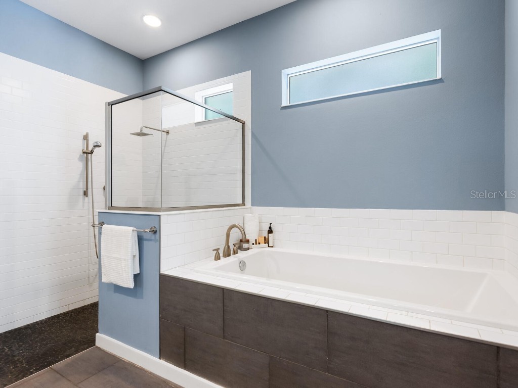 1760 Arlington Street Sarasota FL 34239 A4661996 image20