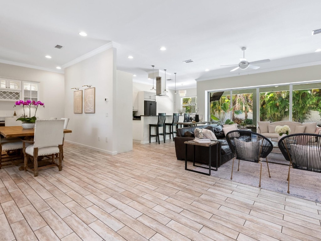 1760 Arlington Street Sarasota FL 34239 A4661996 image5