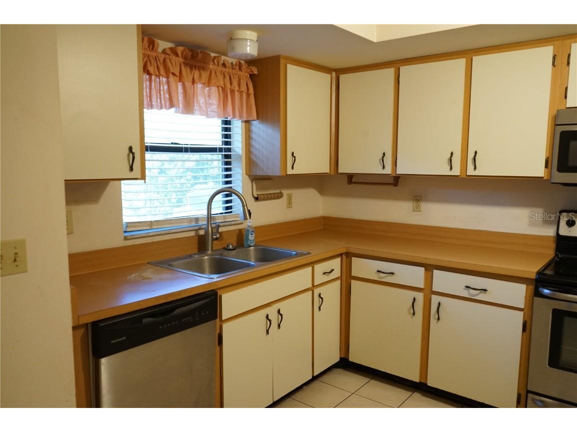 1760 Atrium Drive Sun City Center FL 33573 TB8451359 image10