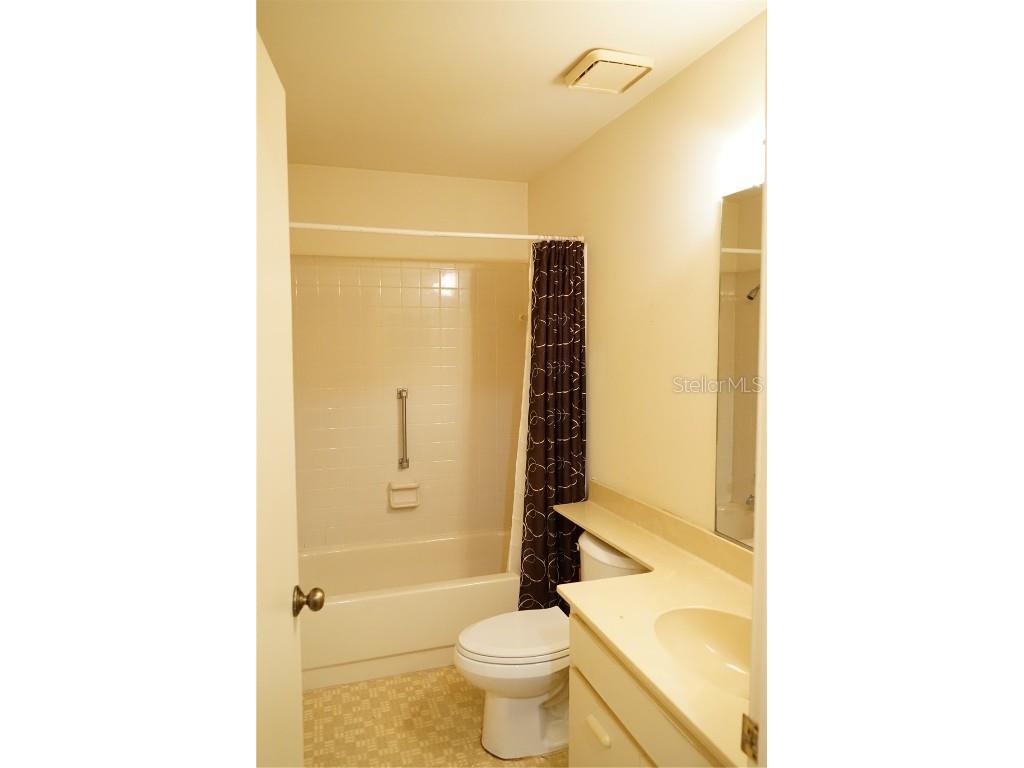 1760 Atrium Drive Sun City Center FL 33573 TB8451359 image19