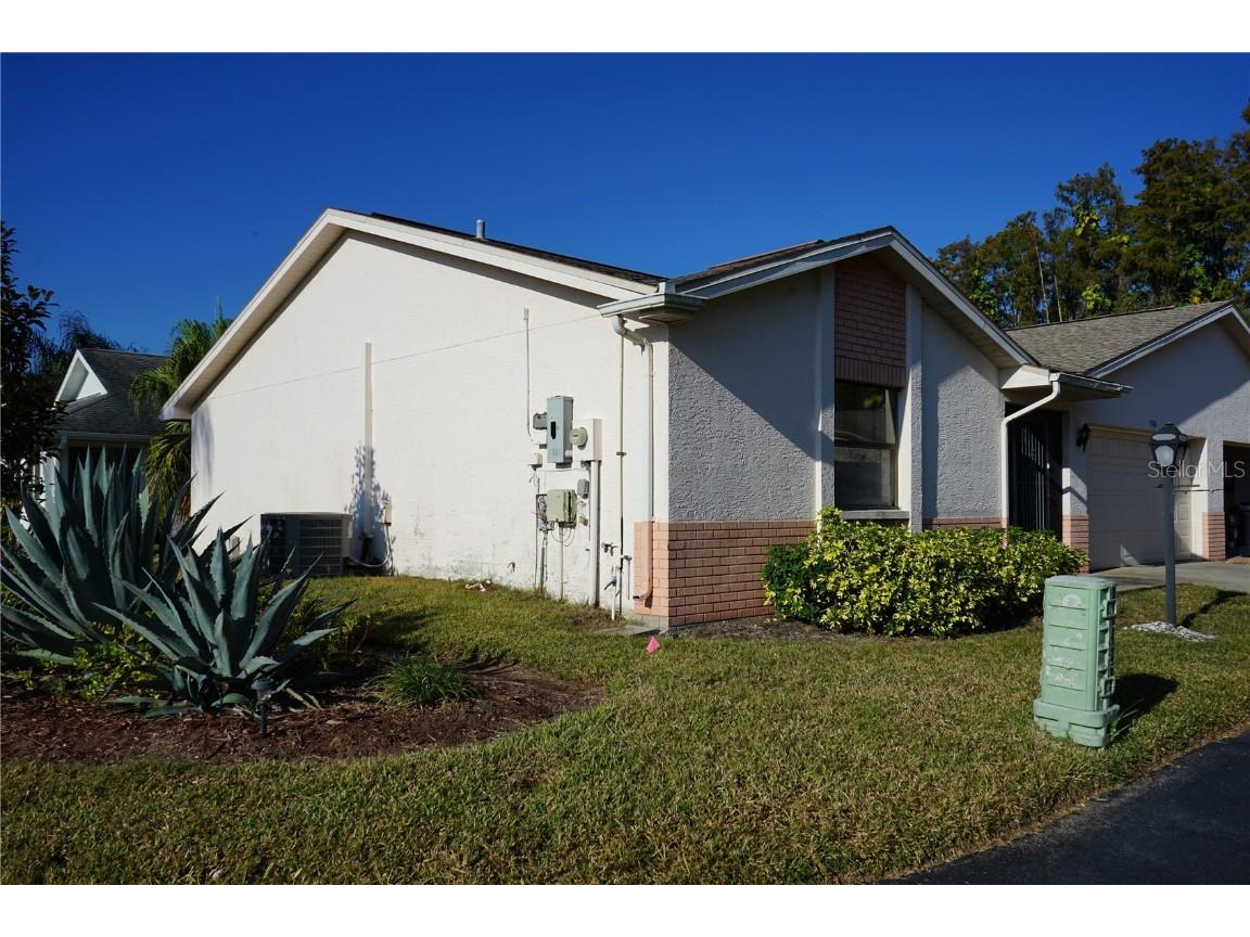 1760 Atrium Drive Sun City Center FL 33573 TB8451359 image2