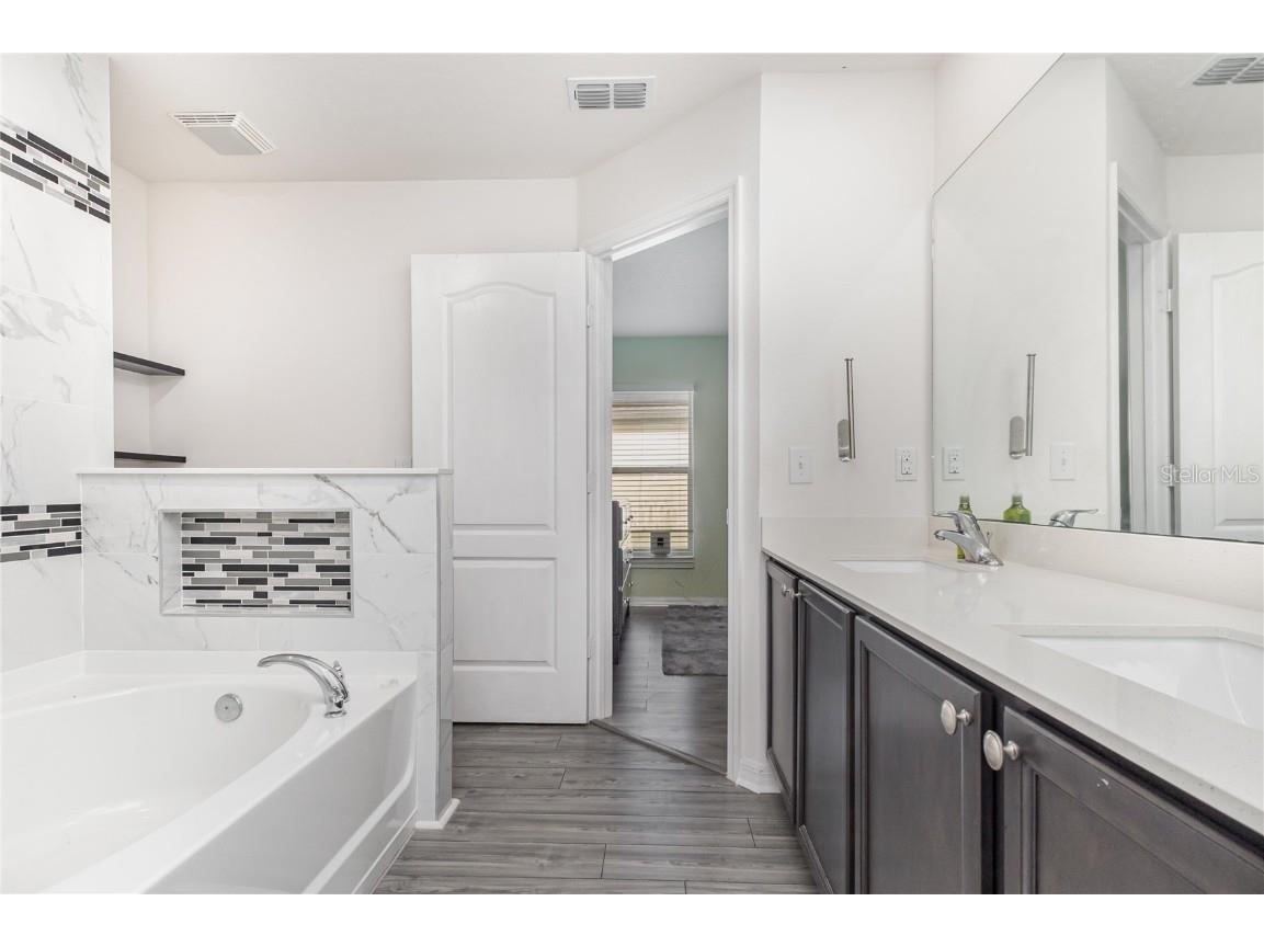 1760 Canaan Loop Dundee FL 33838 TB8447754 image16