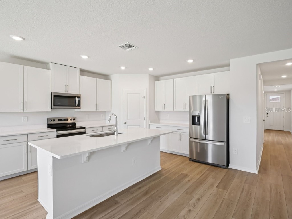 1760 Coolridge Place Zephyrhills FL 33541 O6358490 image9