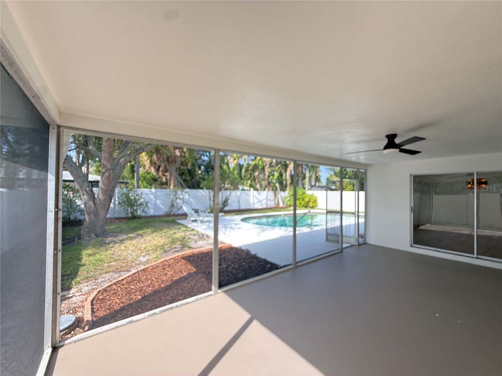 1760 Georgia Avenue NE Saint Petersburg FL 33703 TB8521569 image13
