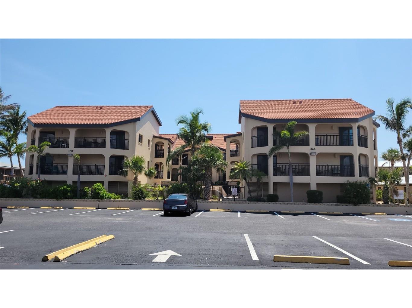 1760 Gulf Boulevard #511 Englewood FL 34223 - GULF OF MEXICO & LEMON BAY D6140138 image1