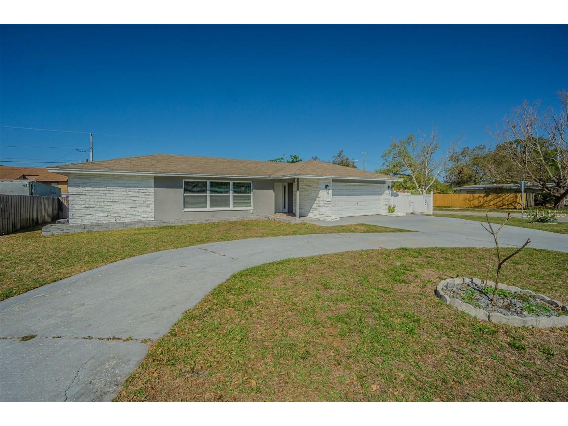 1760 Sharondale Drive Clearwater FL 33755 TB8371135 image1