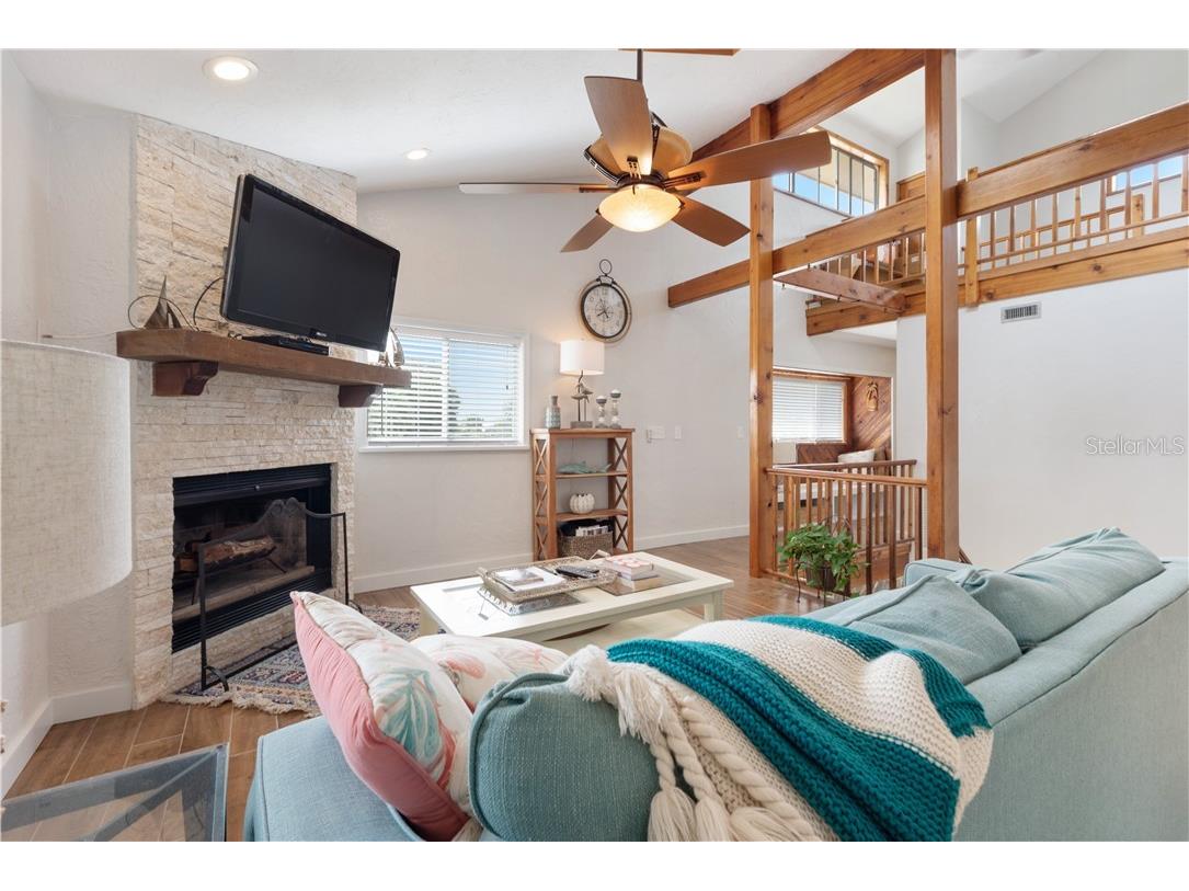17601 1st Street E Redington Shores FL 33708 TB8514716 image6