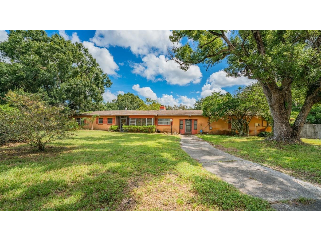 17601 Simmons Road Lutz FL 33548 U8202387 image1