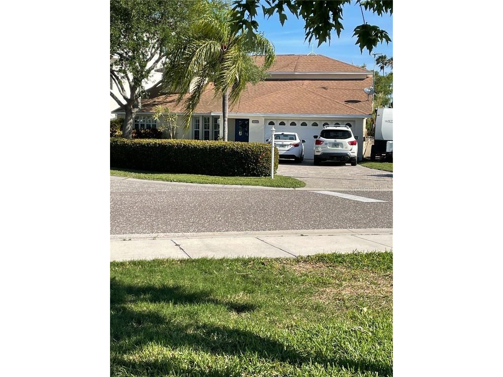 17601 Sterling Terrace Redington Shores FL 33708 U8238235 image1