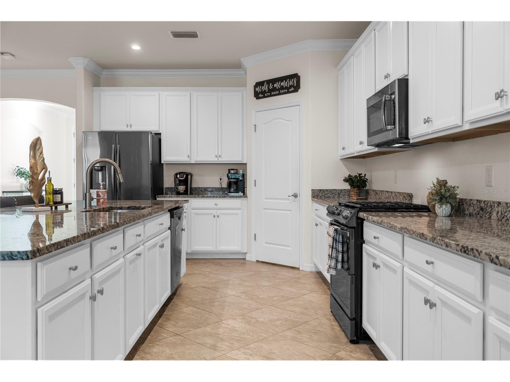 17604 Canopy Court Punta Gorda FL 33982 C7521893 image12
