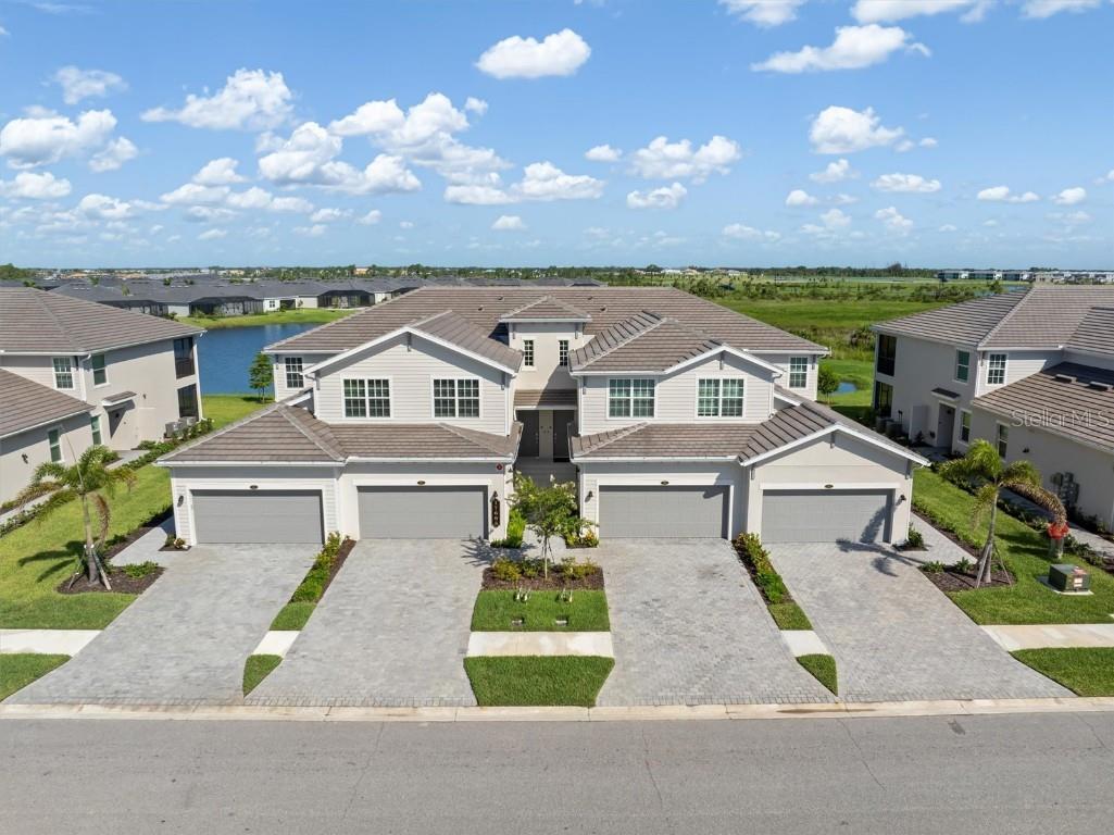 17605 Boracay Court #201 Venice FL 34293 D6142745 image1
