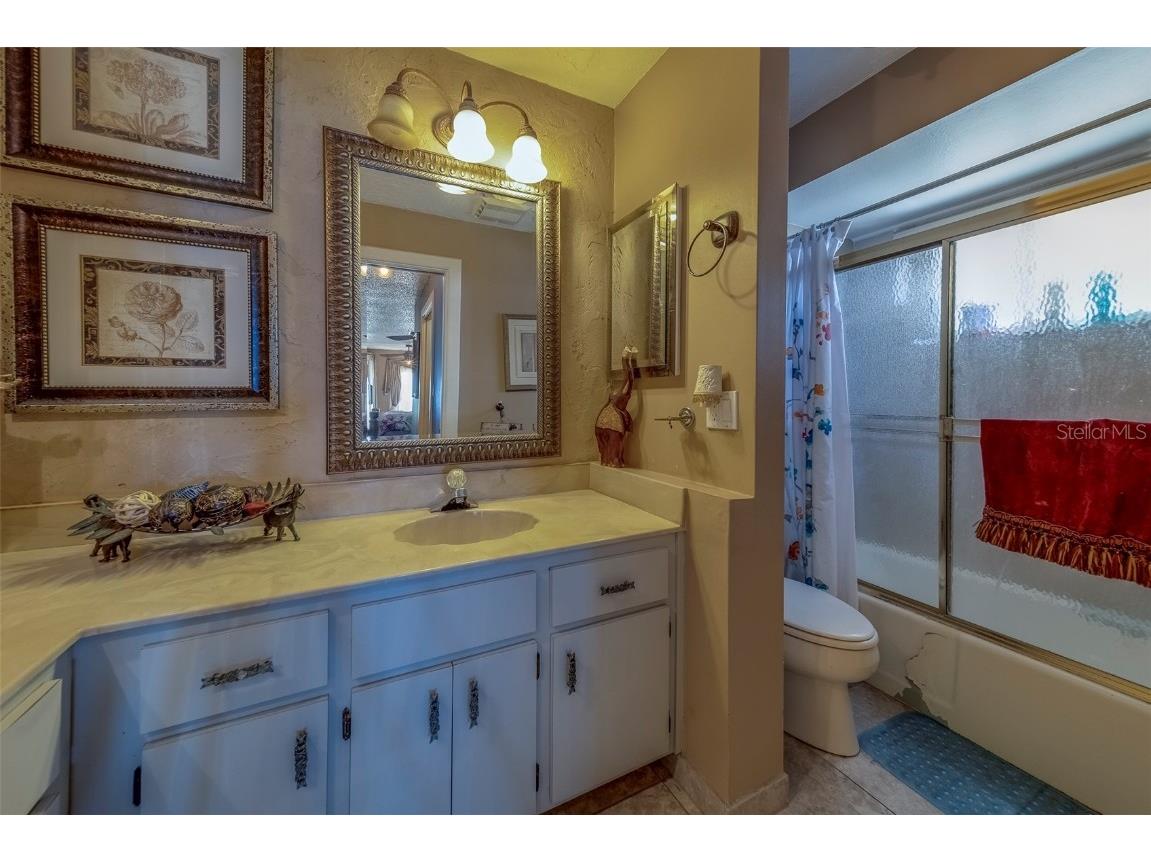 17606 Lee Avenue Redington Shores FL 33708 TB8385131 image34