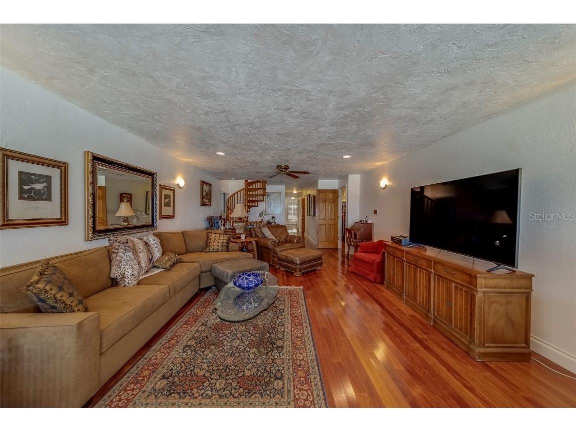 17606 Lee Avenue Redington Shores FL 33708 TB8385131 image41