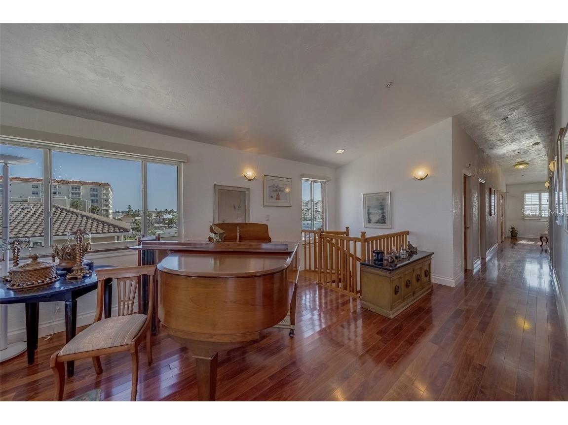 17606 Lee Avenue Redington Shores FL 33708 TB8385131 image67