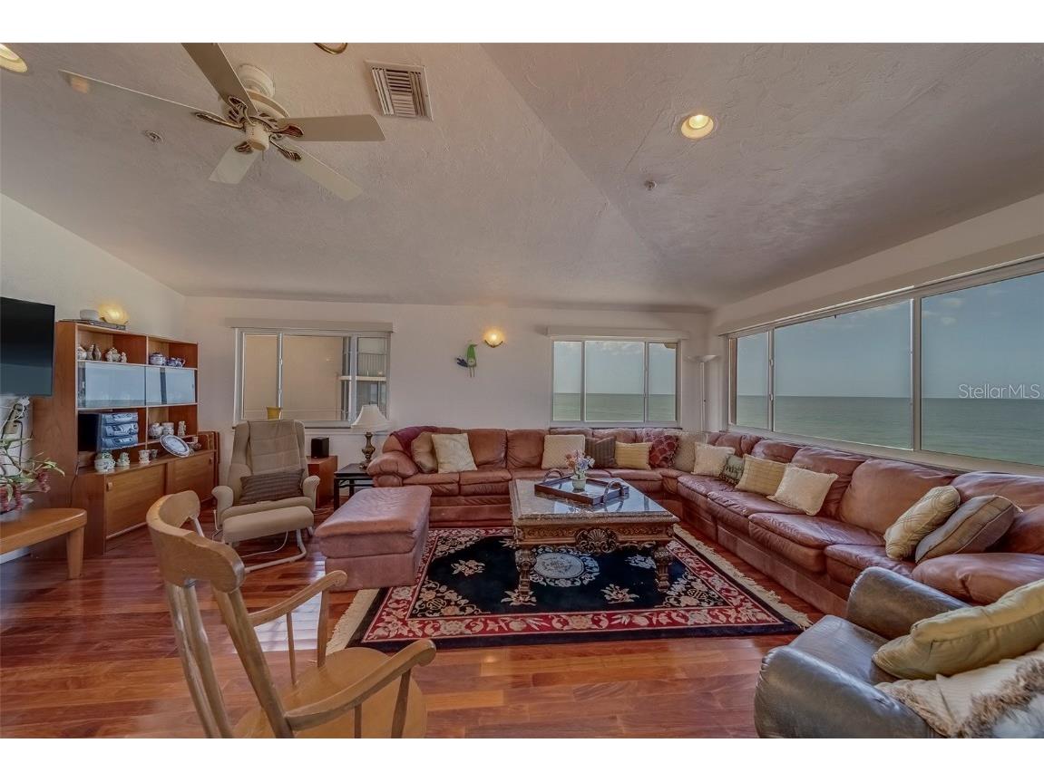 17606 Lee Avenue Redington Shores FL 33708 TB8385131 image77