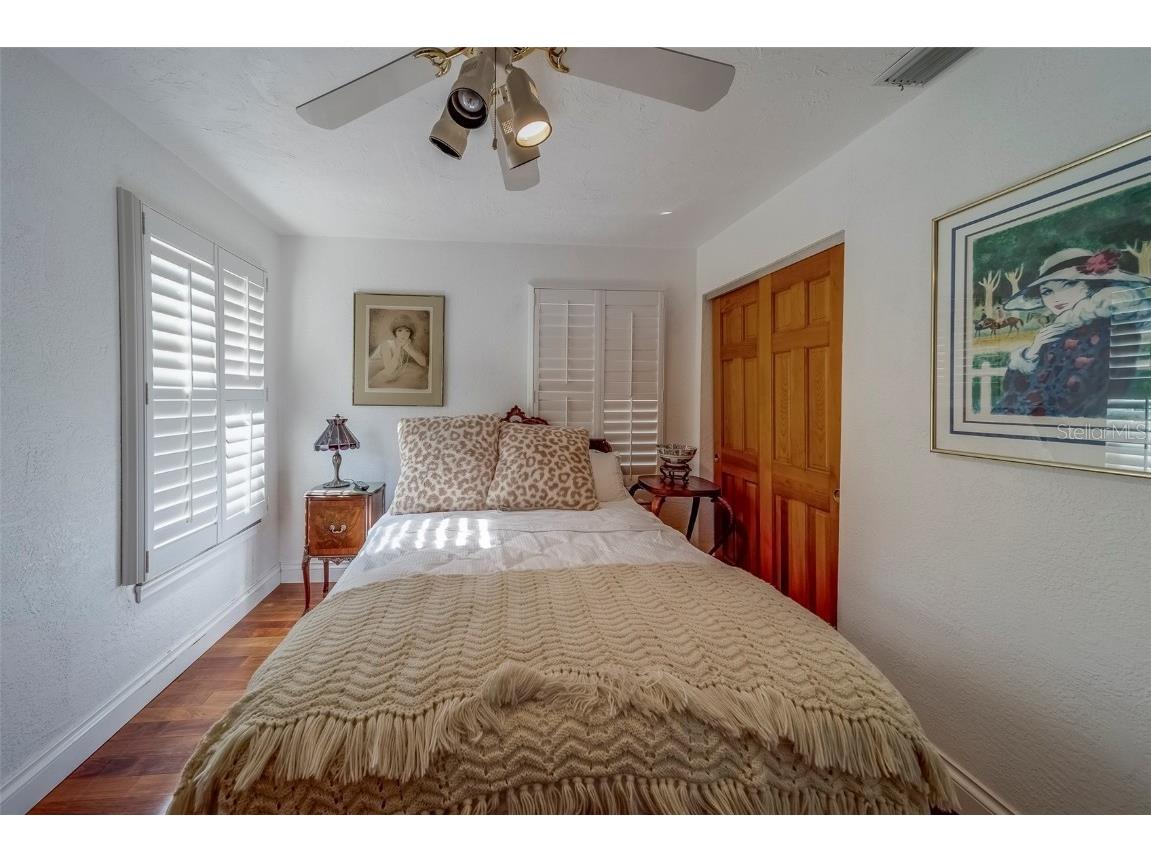 17606 Lee Avenue Redington Shores FL 33708 TB8385131 image82