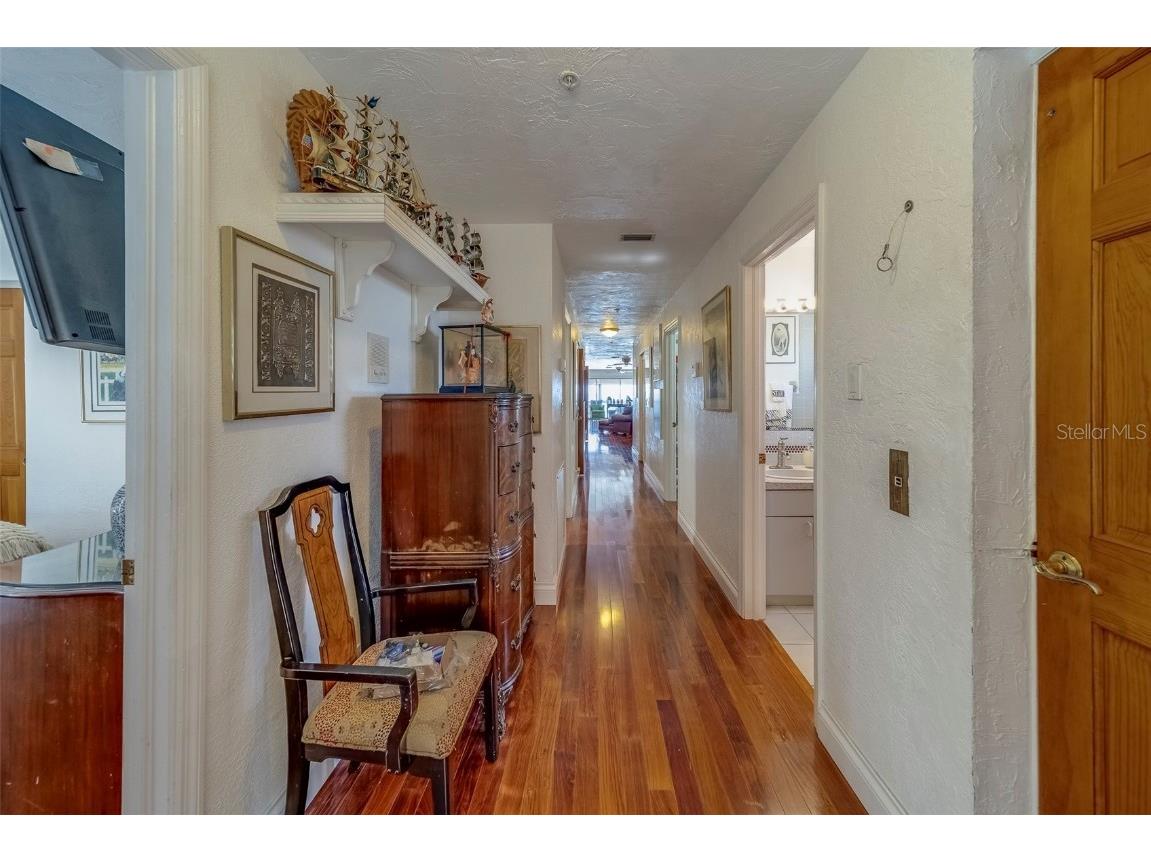 17606 Lee Avenue Redington Shores FL 33708 TB8385131 image83