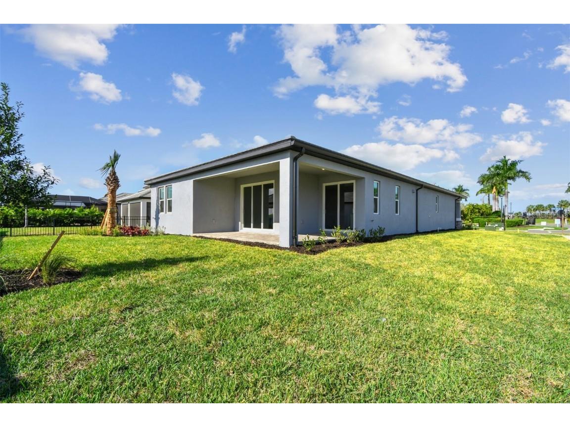 17607 Savory Mist Circle Lakewood Ranch FL 34211 R4910084 image3