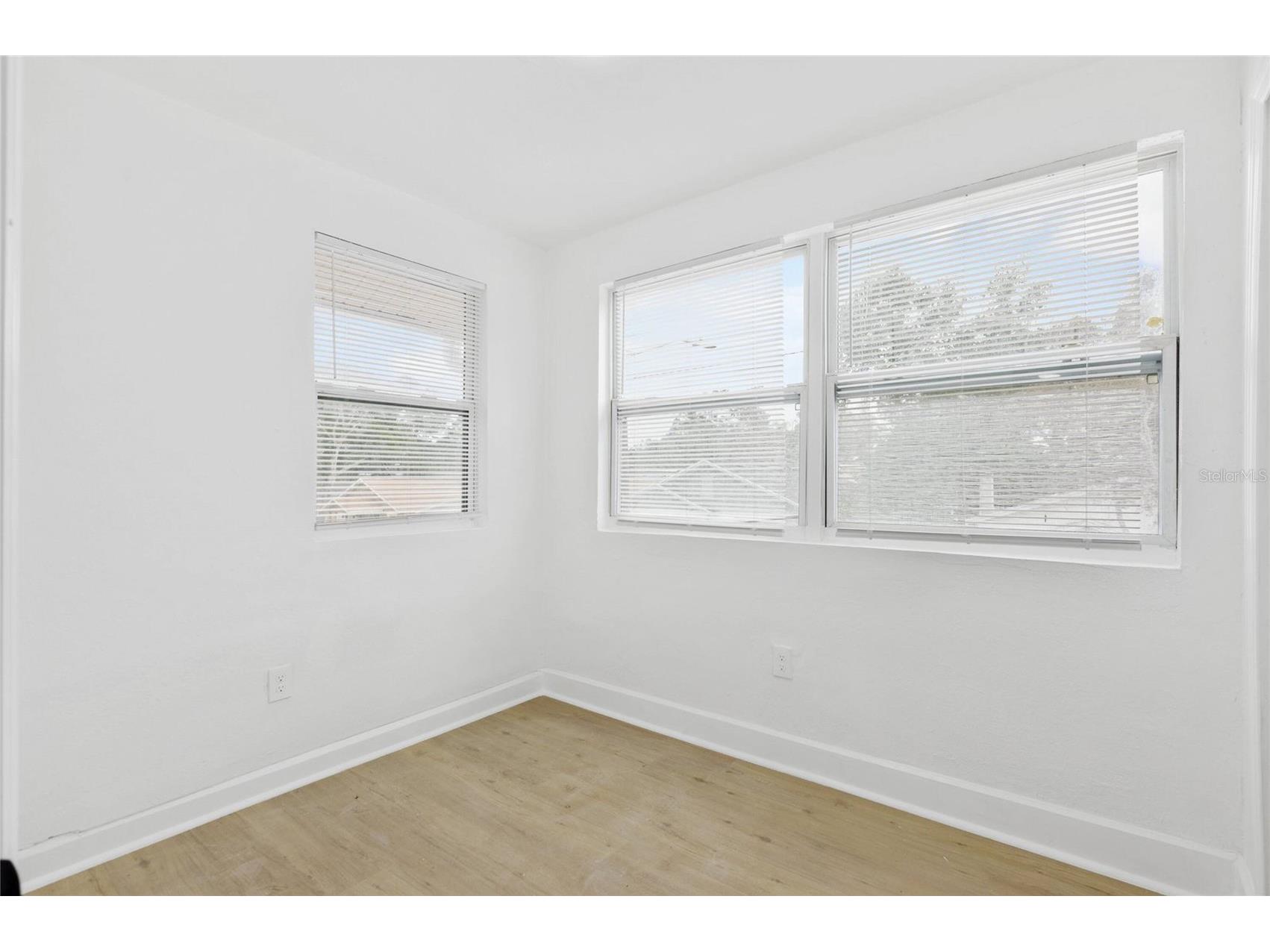 1761 19th Street S Saint Petersburg FL 33712 TB8524207 image13