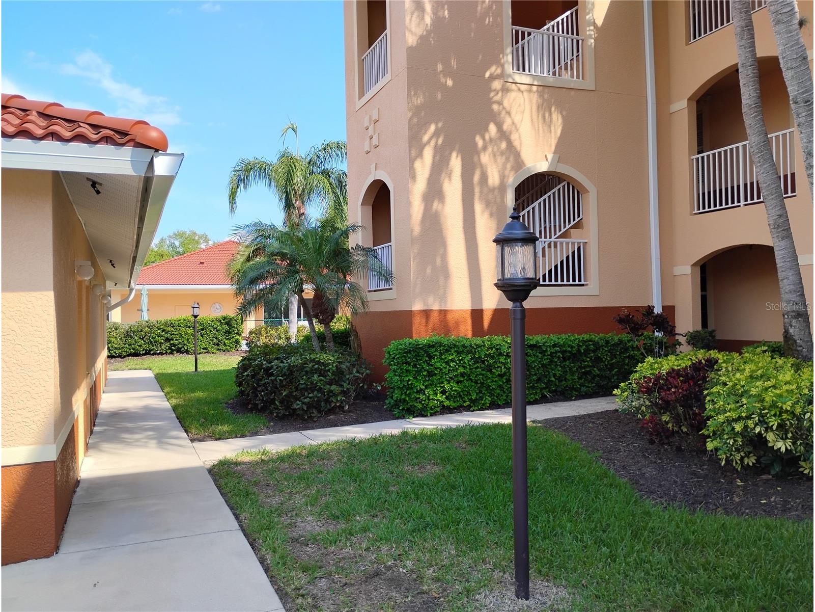 1761 Auburn Lakes Drive #11 Venice FL 34292 R4910981 image5