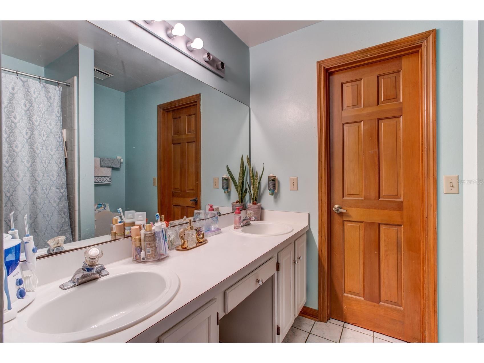 1761 Bent Way Court Orlando FL 32818 O6380623 image16