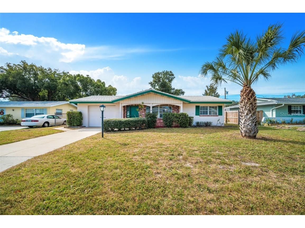 1761 Bentley Street Clearwater FL 33755 U8180621 image1