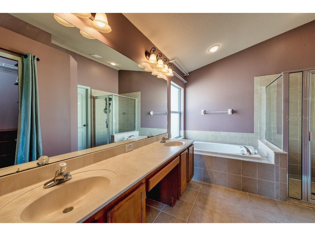 1761 Bonita Bluff Court Ruskin FL 33570 TB8460319 image14